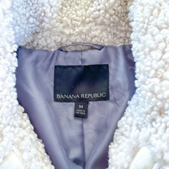 Banana Republic Teddy Bomber Jacket - Off White | Size M - Picture 5 of 9
